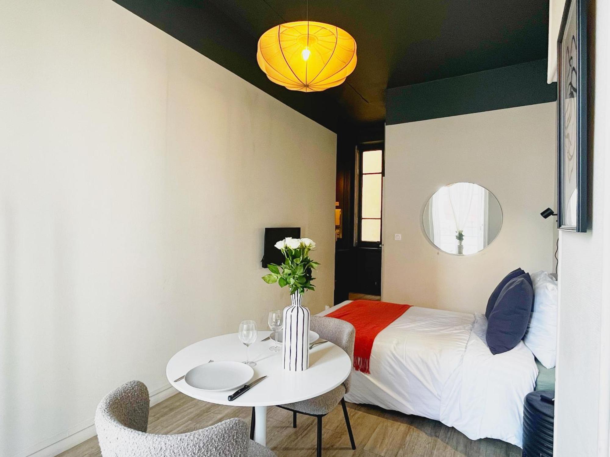 Suite Opium Lyon Exterior foto